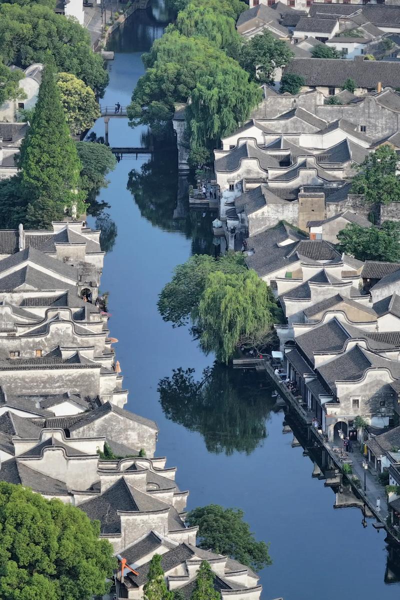 古镇高处俯拍