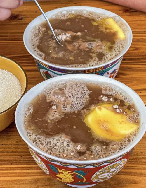 西藏八廓街老茶馆酥油茶木碗