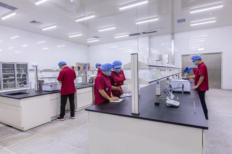 生物技术应用：那些正在改写生命密码的疯狂实验