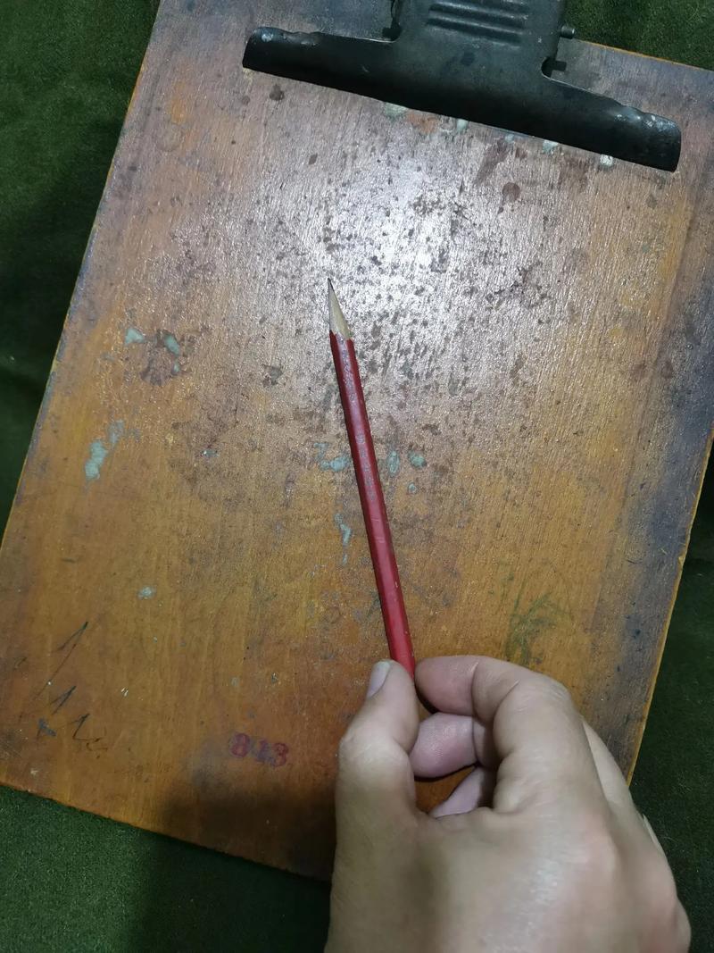 各年代经典黄色铅笔收藏