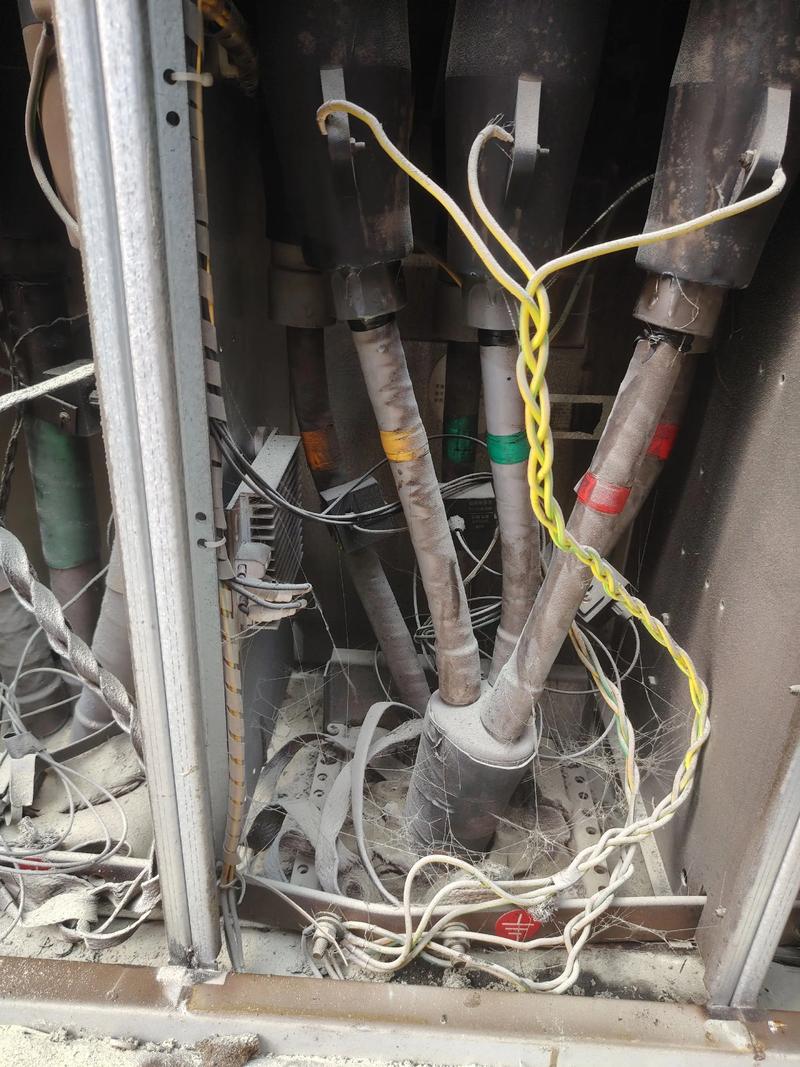 恶劣环境下的工业连接器防护失效案例