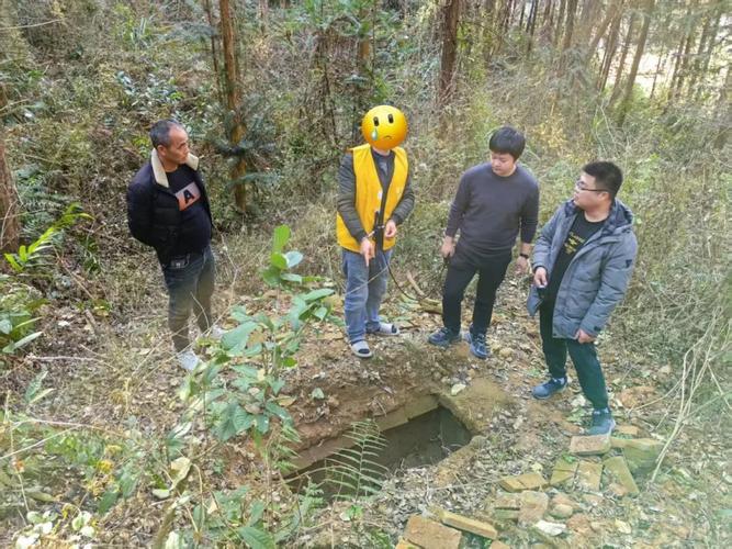 盗掘古墓葬案件司法勘查现场记录图
