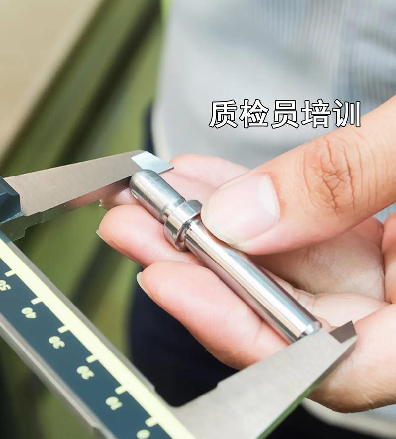硬度计厂家售后工程师现场培训企业质检人员