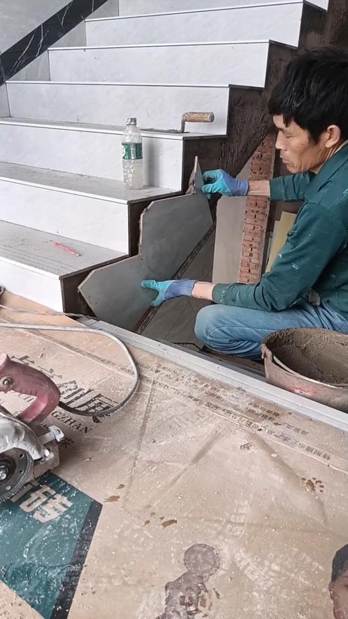 问：通体砖怎么切割？能不能做楼梯踏步？