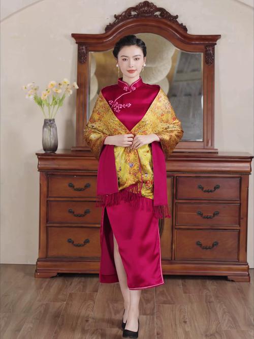 真丝新娘披肩户外婚礼