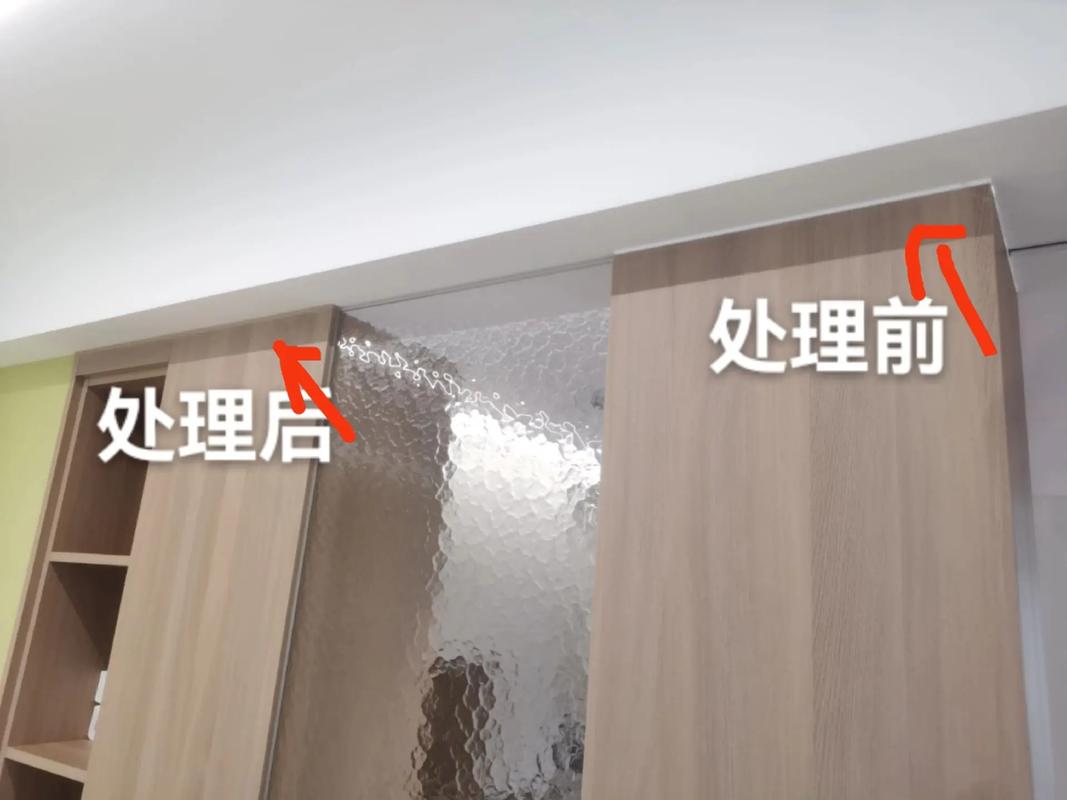 地面收口防霉美容胶施工前后对比