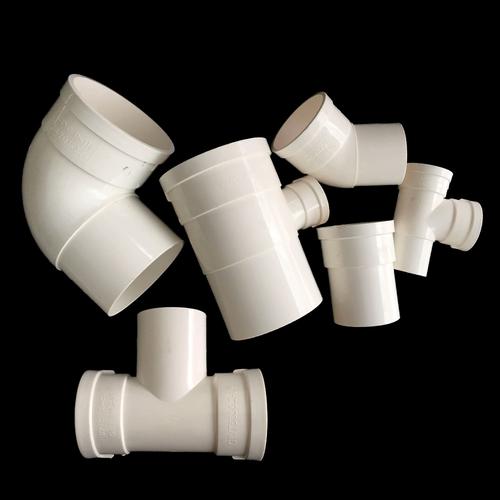 PVC-U下水管及顺水三通管件图
