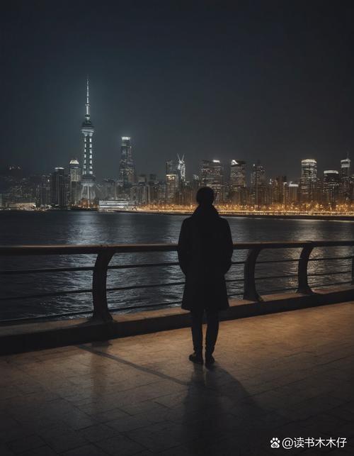 中山广场的凌晨：一个人的城市孤岛