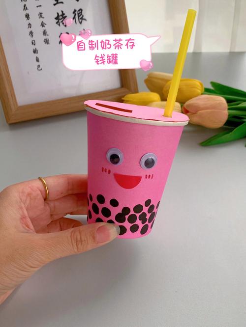 家里废品别再扔了！变身手工作品，娃超有成就感