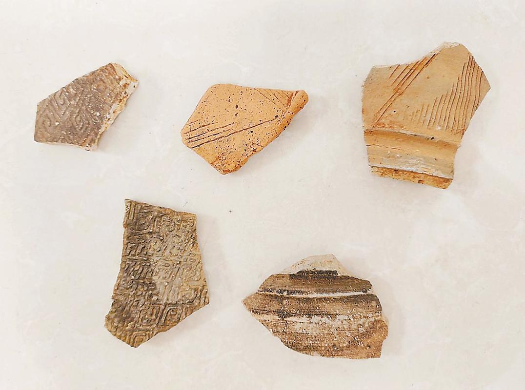 南漳荆山楚文化遗址出土古陶片