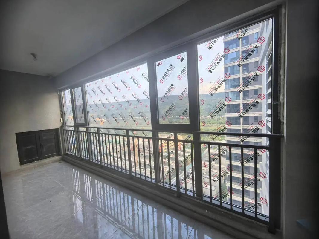 落地窗装修避坑指南：10个问题没搞懂，别怪我没提醒你