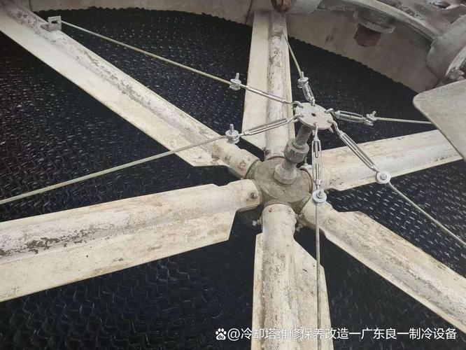 冷却塔布水器喷嘴堵塞导致布水不均示例