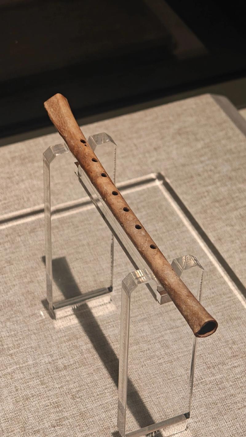 笛声:从雨夜到舞台,一位编辑的私人听笛笔记-因为所以