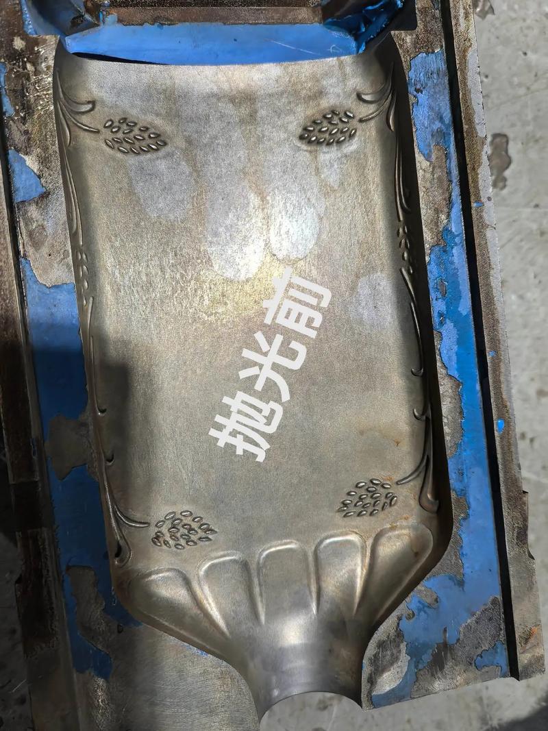 模具突围：别再瞎卷了，这三个方向才是出路