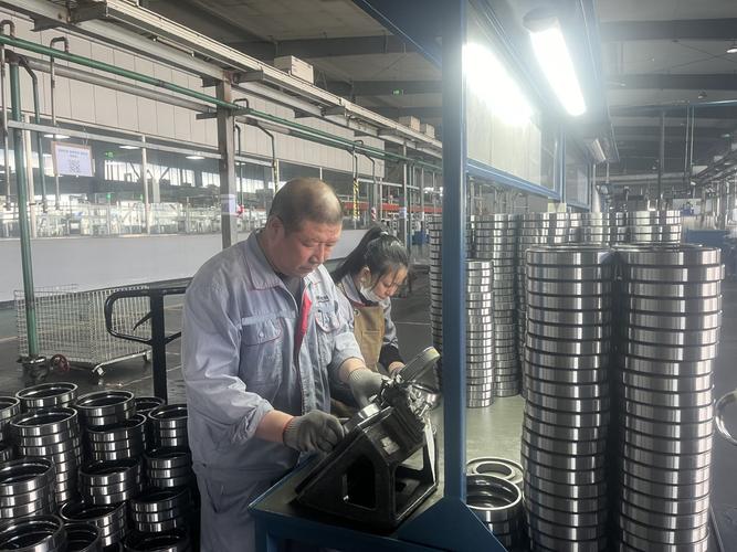 轴承生产线在线检测不合格品分拣实拍