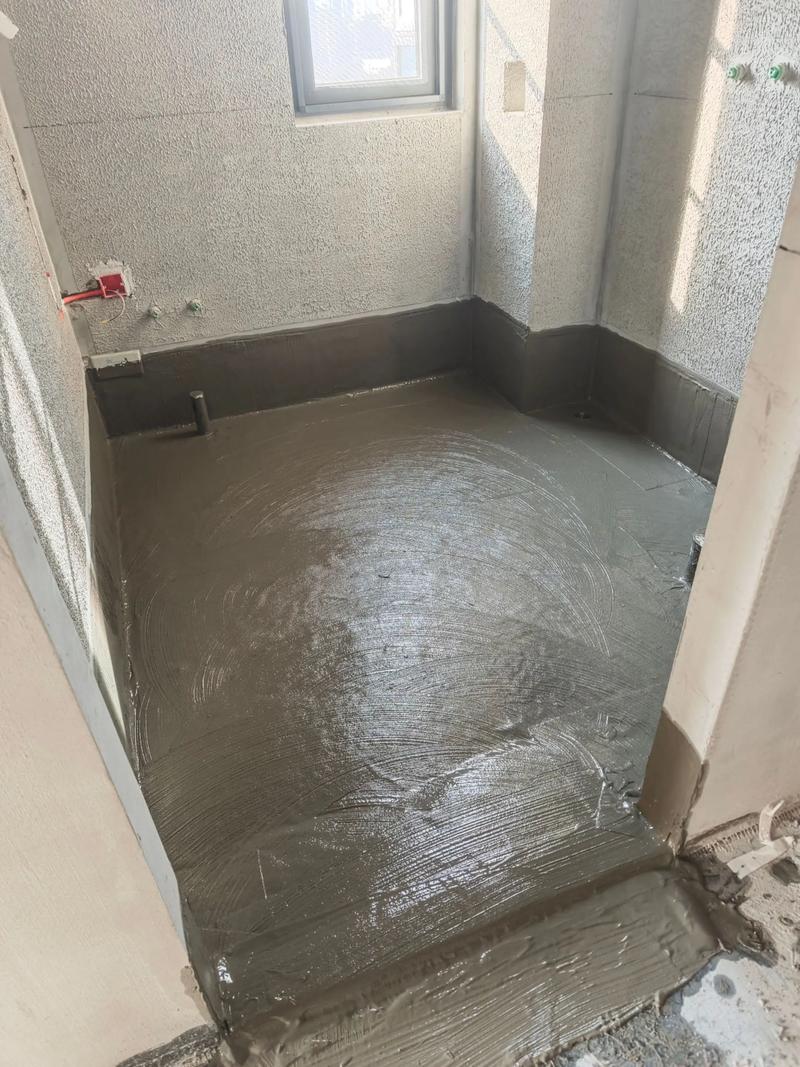 微水泥浴室湿区施工 防滑处理