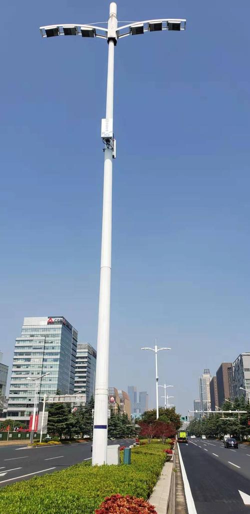 南京新街口商圈室外5G微型基站