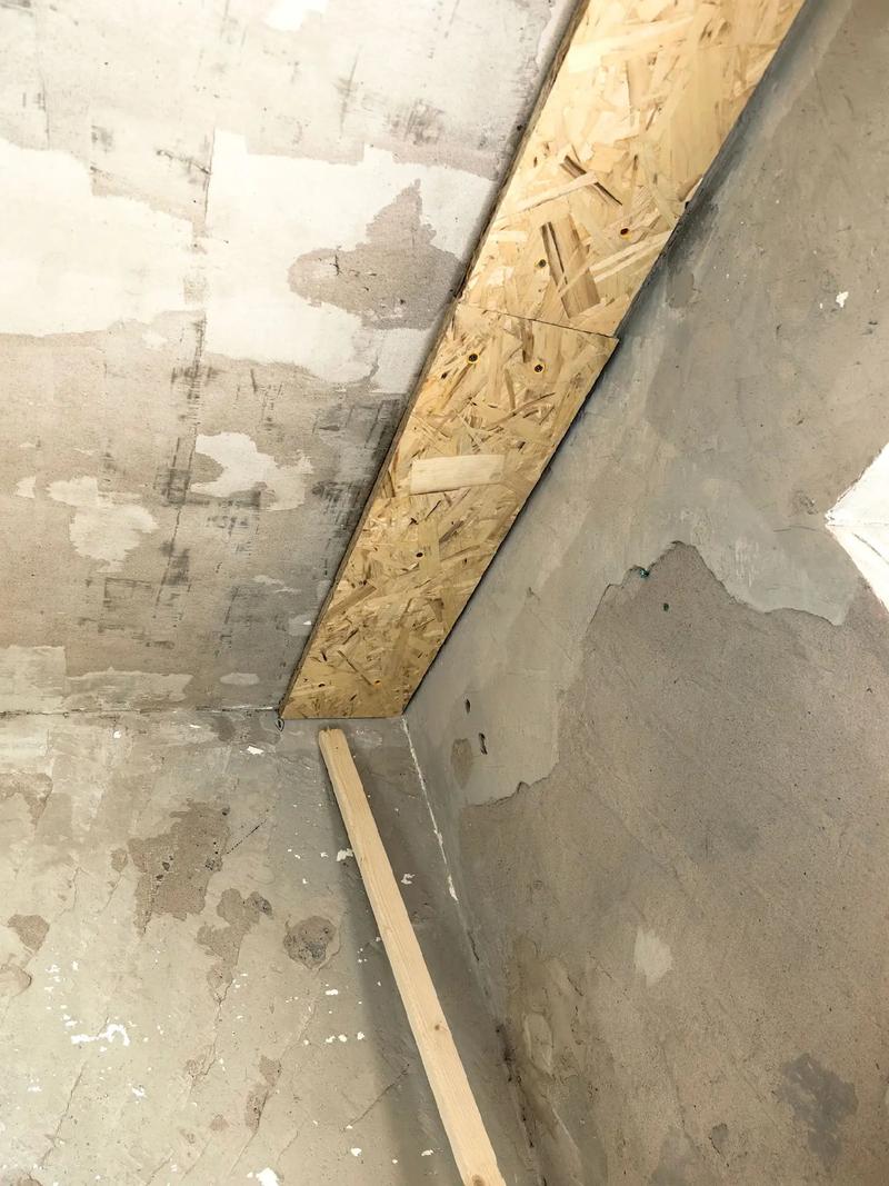 木工板打底窗帘盒施工过程细节图
