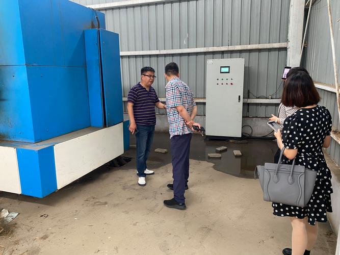 脱壳机厂家售后工程师上门调试实拍