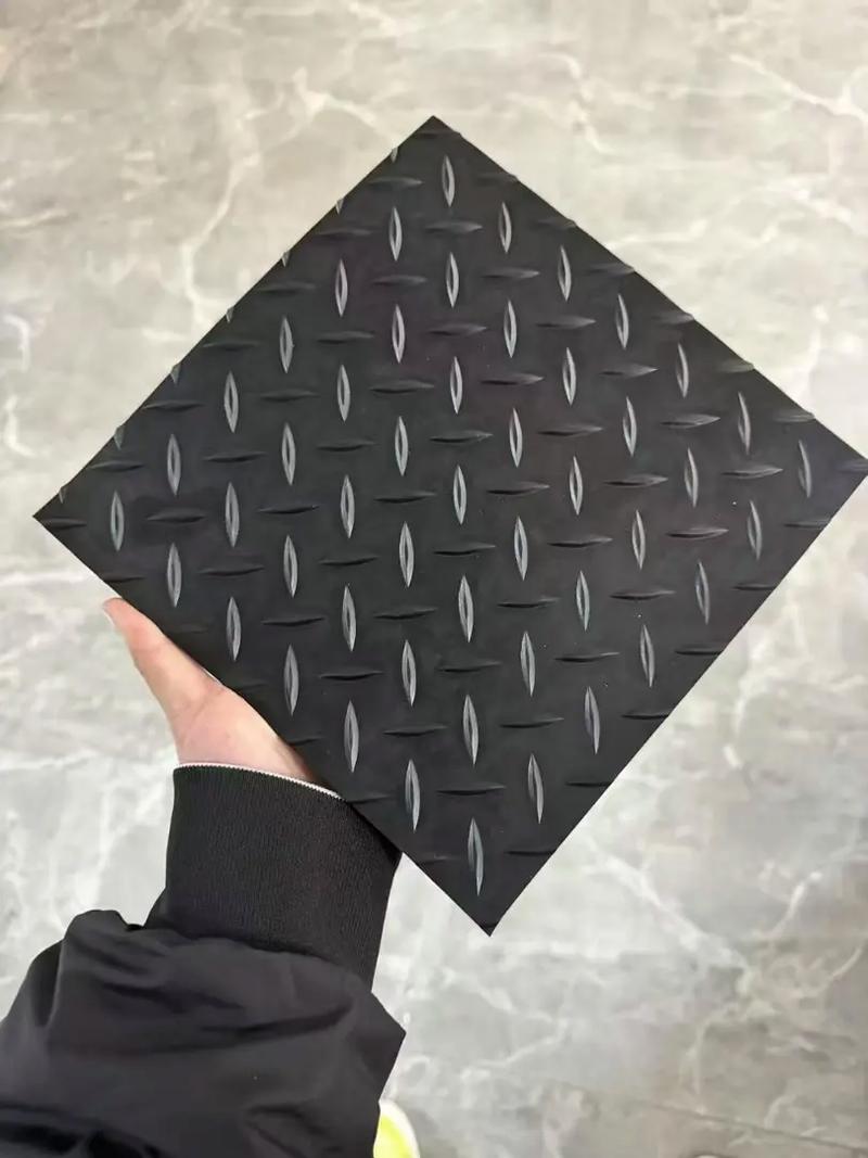 装修防滑垫怎么选？别等摔了才后悔——资深工程师的12个超实用问答