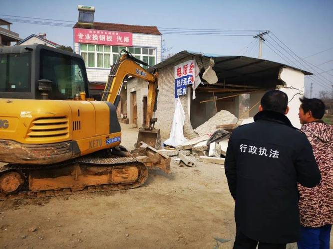 拆迁纠纷政府部门执法现场图