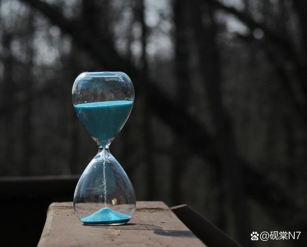 为什么沙漏的沙子不是圆的？