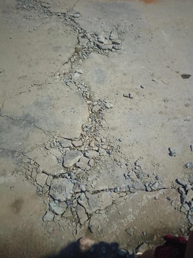 微水泥地面自然裂纹特写镜头