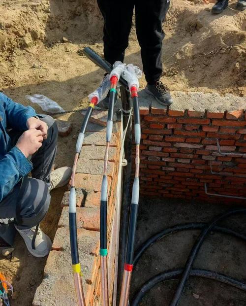 建筑施工现场电缆防水接头安装实例