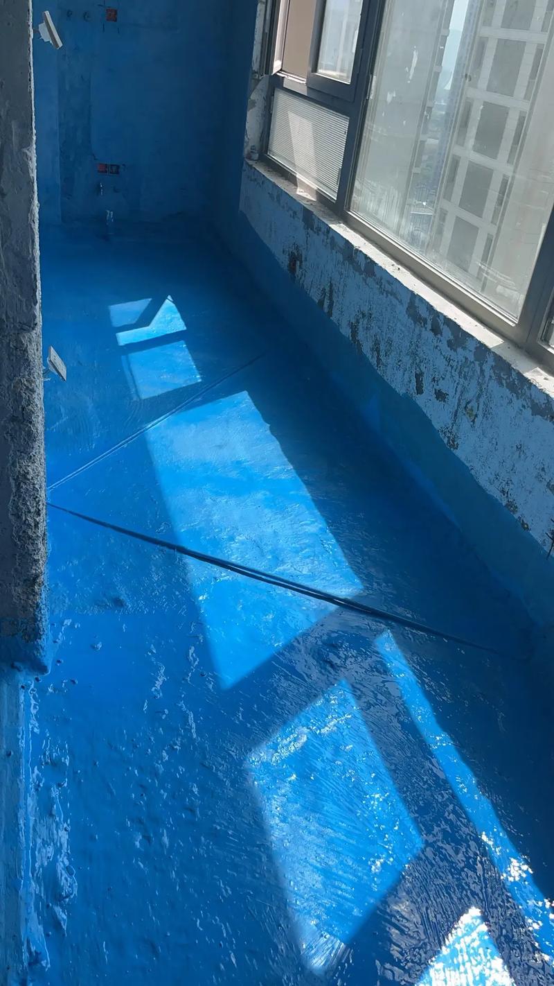 DIY阳台防水材料与工具摆放