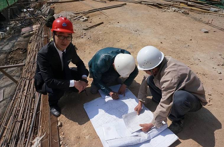 建筑工地项目经理现场管理