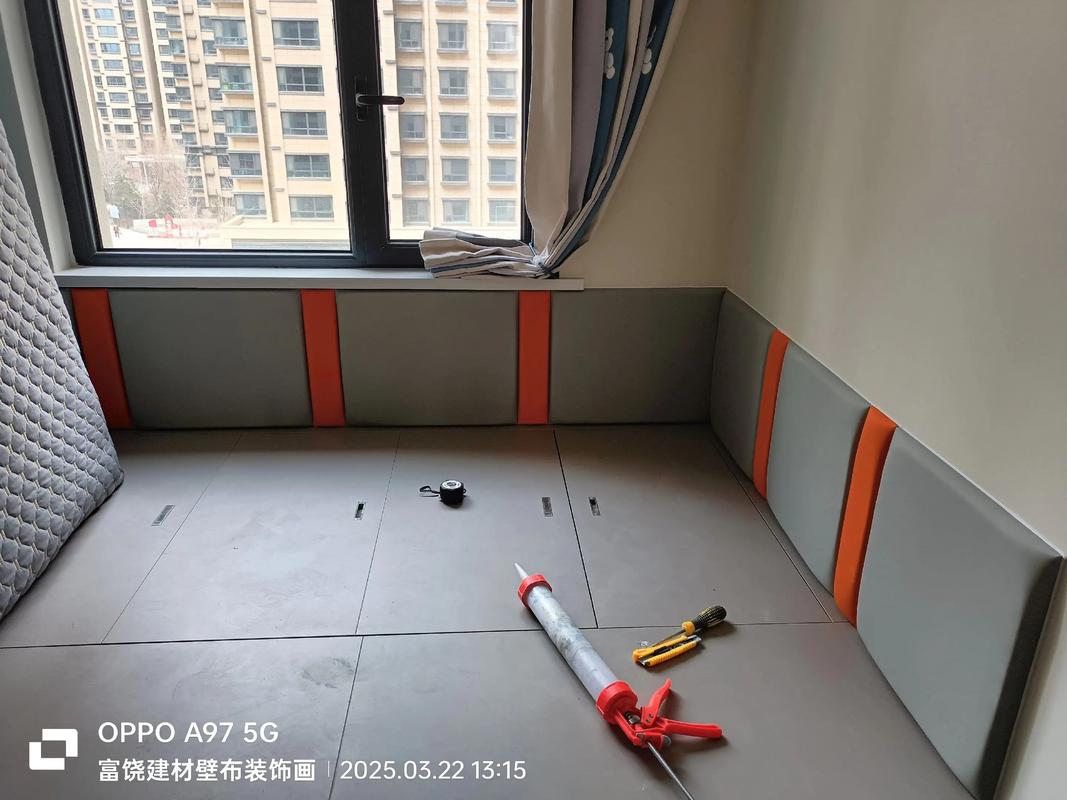 软包墙面施工安装现场图