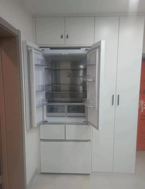 冰箱嵌入：门能打开才叫成功
