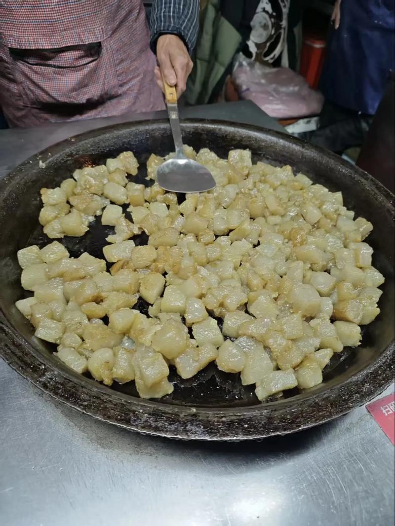 马家焖子铁板煎制焦脆