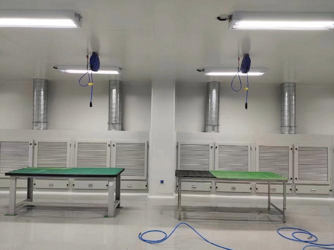 机加工车间打磨工位侧吸通风罩实景