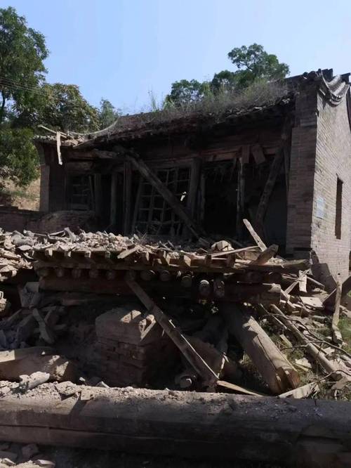 清代文保古建筑倒塌事故现场