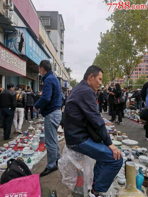 景德镇曙光路旧货市场清晨