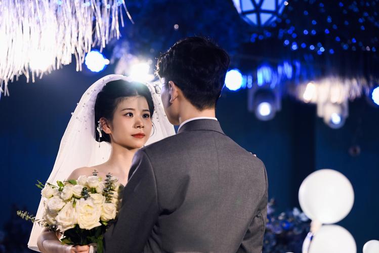 婚礼预告片电影感情绪特写镜头
