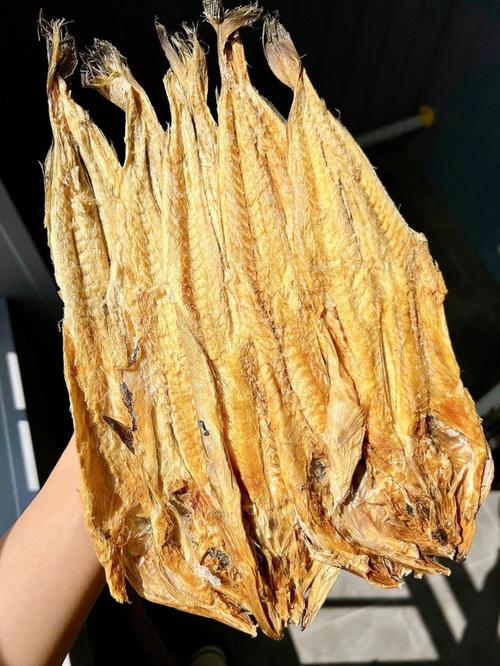 布尔哈通河畔的明太鱼，风晒出来的味道