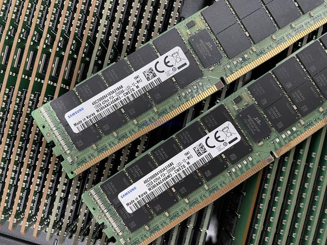 工业级DDR4内存模组特写