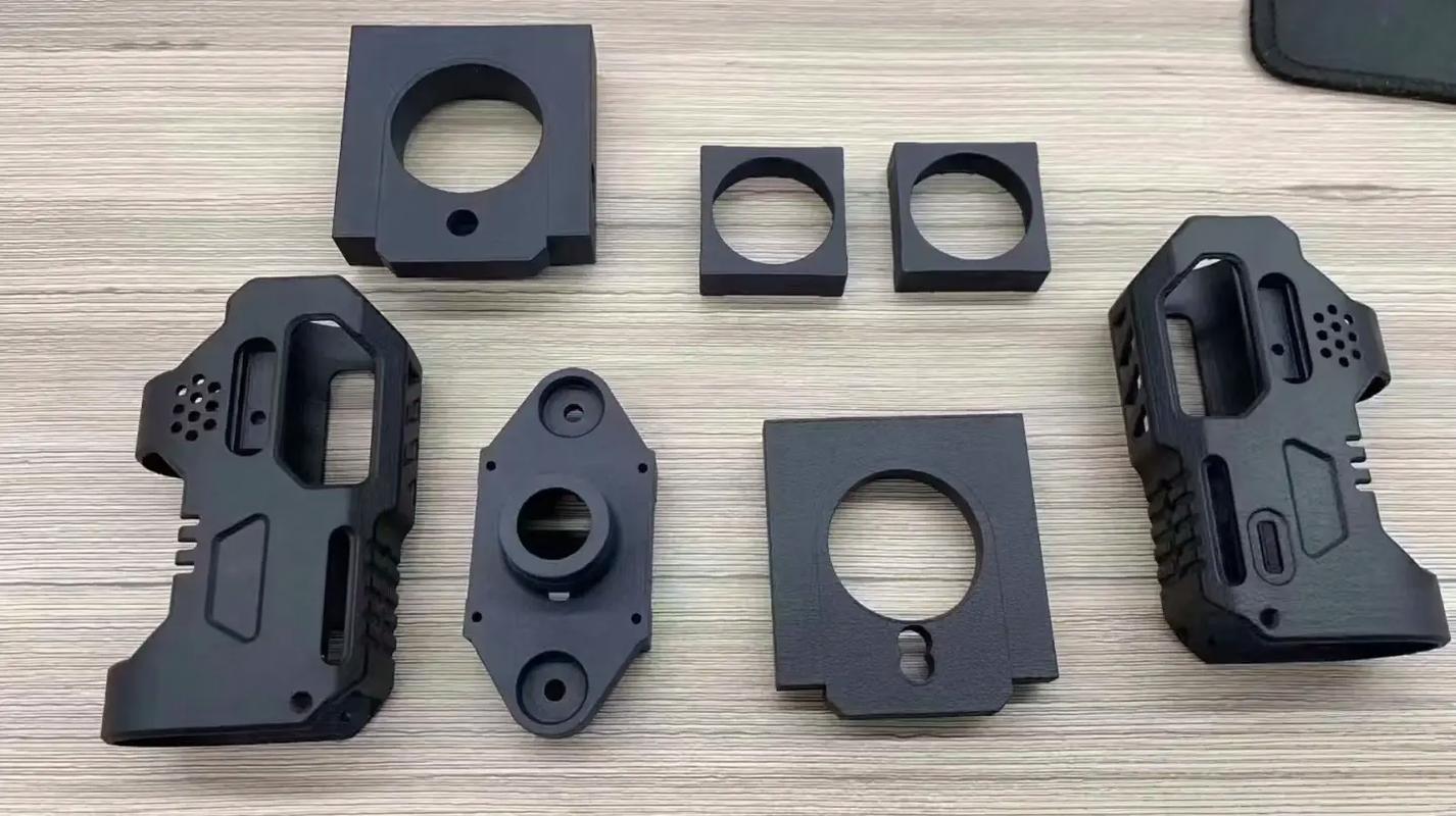 FDM 3D打印玻纤增强尼龙定位夹具实物图
