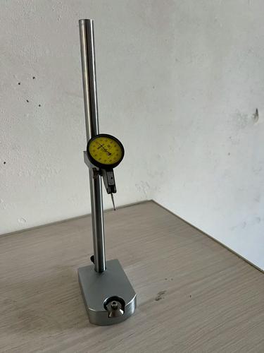 立式加工中心导轨垂直度检测千分表图