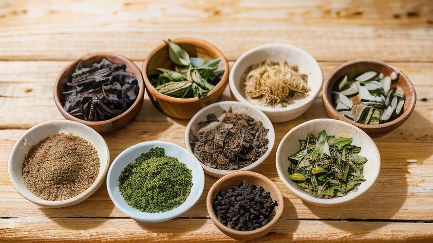 干净桌面摊晾草本干料场景图