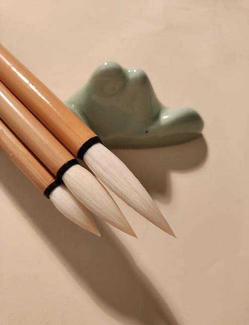 善琏老湖笔作坊陶缸泡羊毛石灰水