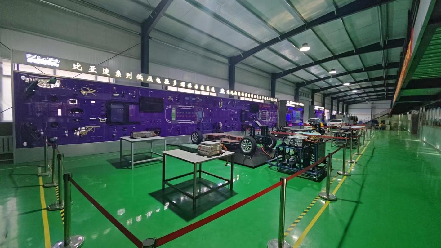 新能源汽配工厂研发试错实验室