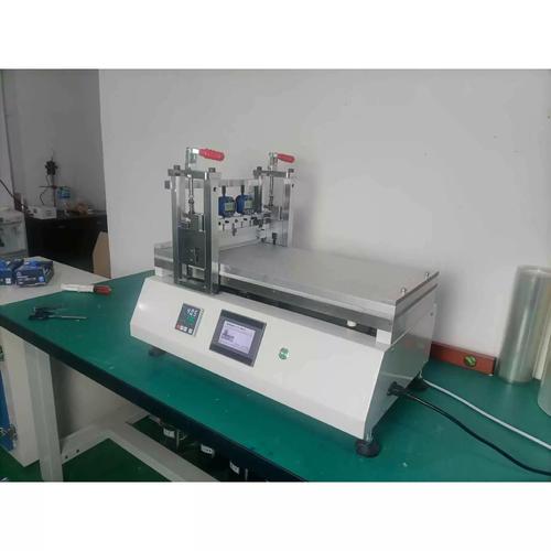 实验室涂布防水涂料样板与工厂大生产对比