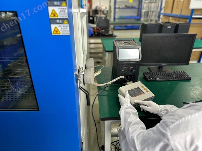 工业温湿度计校准检测工作台