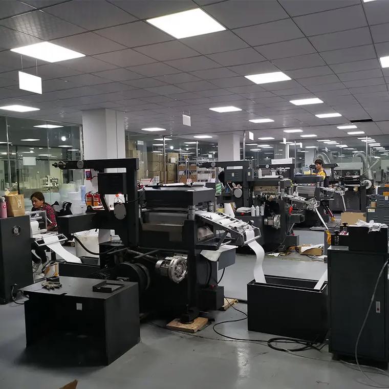 制造车间的隐形管家：射频识别（RFID）重构工业物料管理