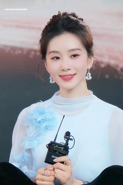 淘宝女装卖家使用AI修图换主图场景