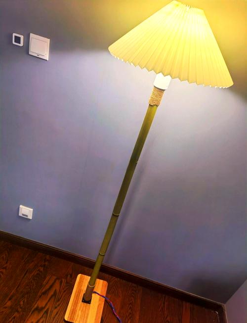 问:自己动手做落地灯可行吗?