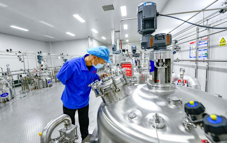 生物医药行业无菌搅拌罐生产车间实拍